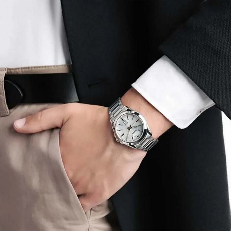 ساعت کاسیو CASIO مردانه مدل MTP-۱3۷۰D-۷A3VDF