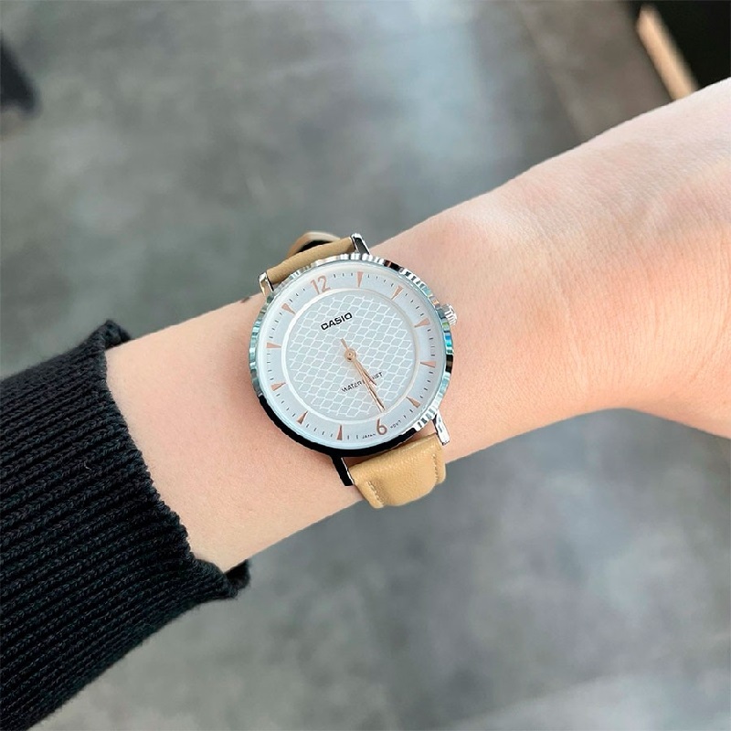 ساعت کاسیو CASIO زنانه مدل LTP-VT04L-7A1DF